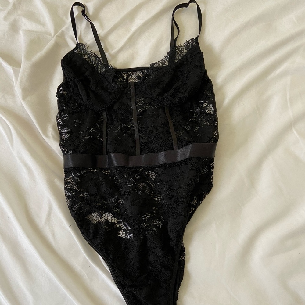 Black body suit